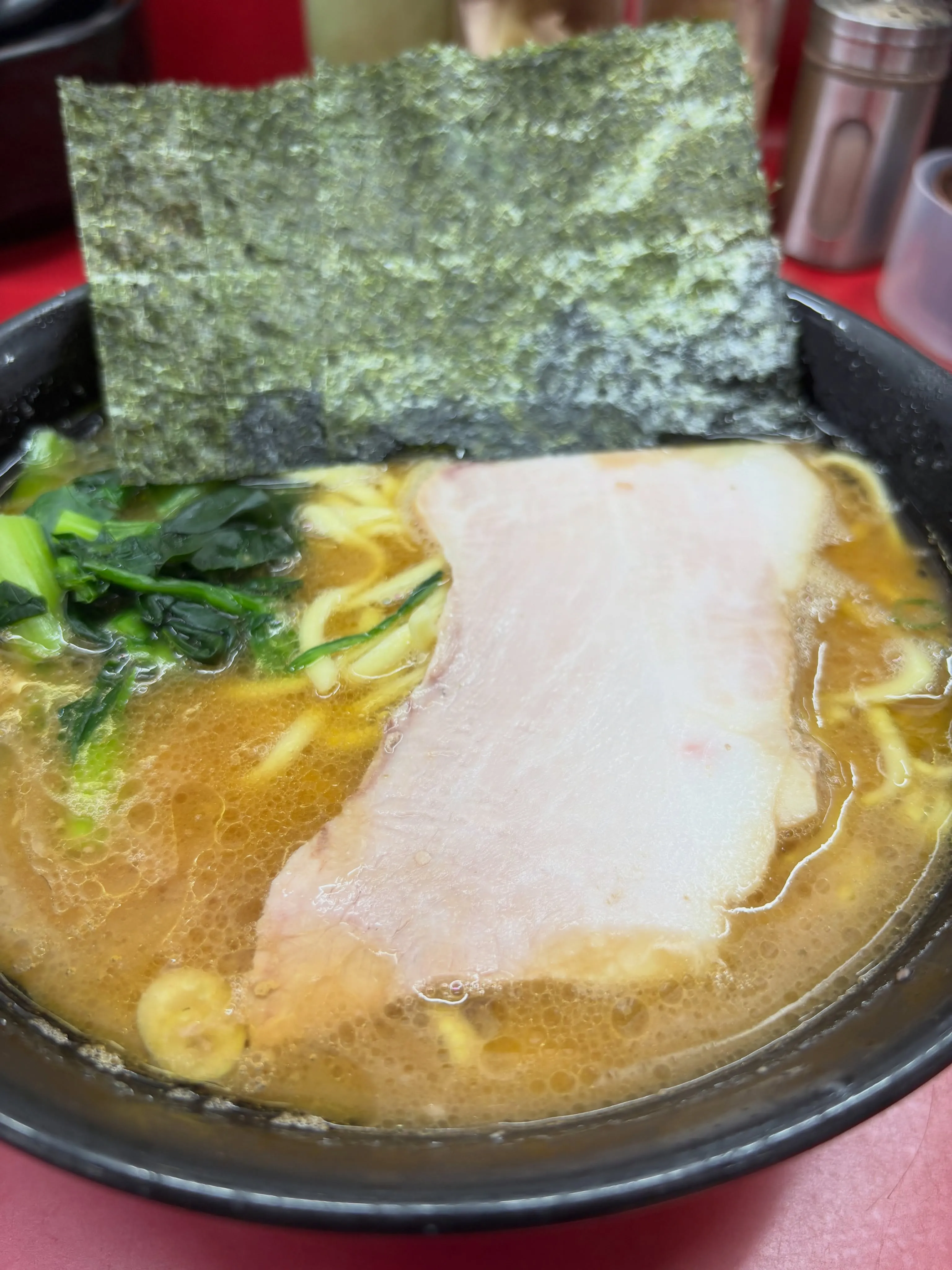 今日久しぶりに杉田家祐光店さん行ったんだけど、麺上げだれです...