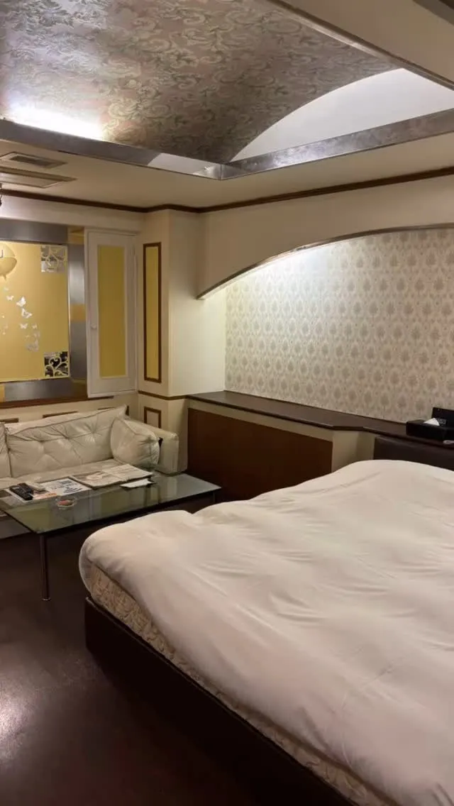 お部屋少し空きました。